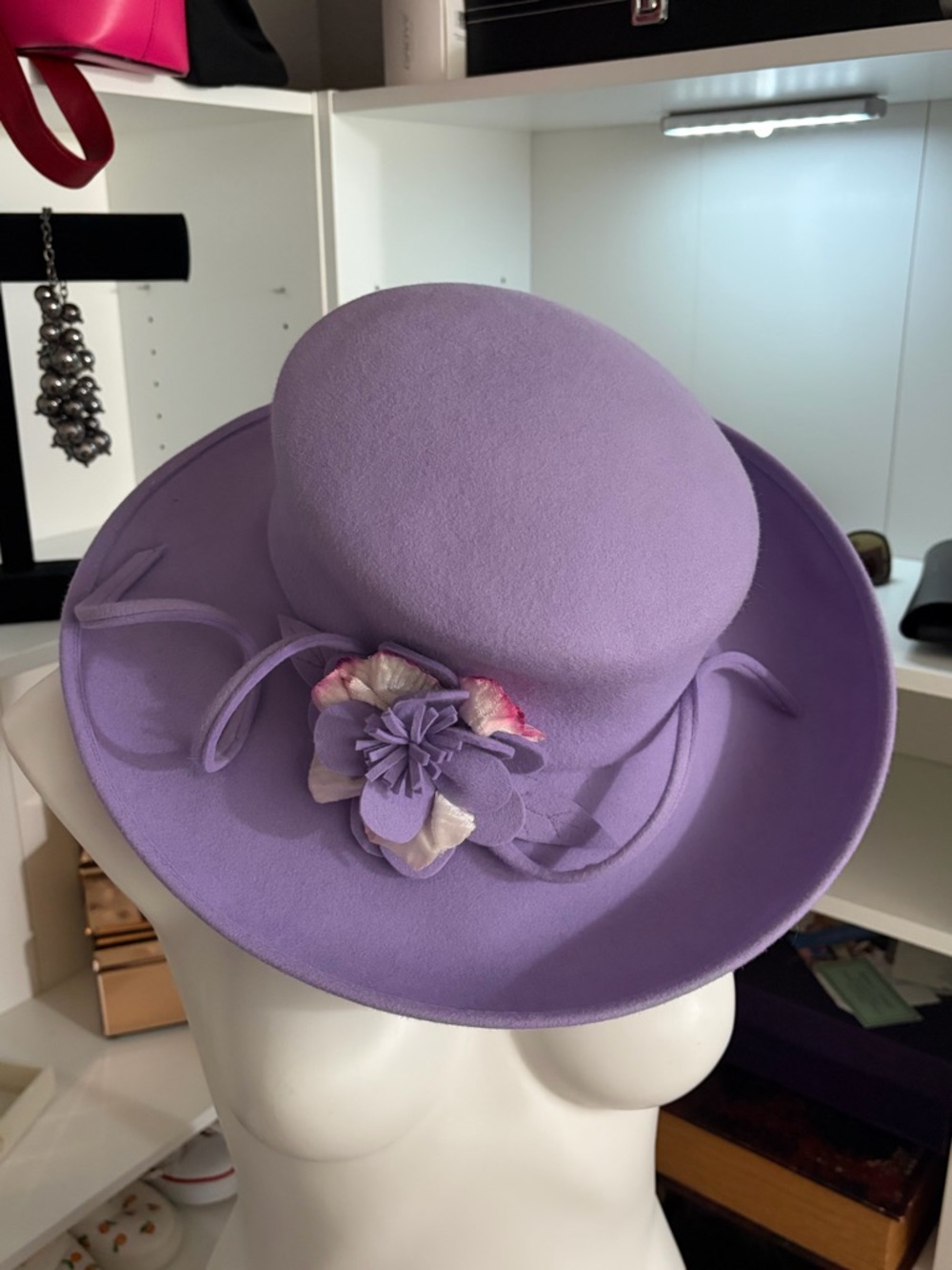 Marzi Elegant Lavender Kentucky Derby Women Felt Wide Brim Hat w/ Flower Accent